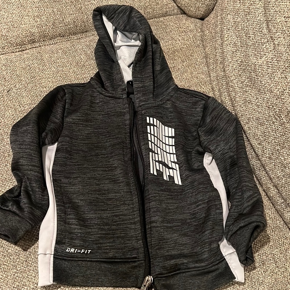 Toddler boys Nike dri-fit zip up hoodie